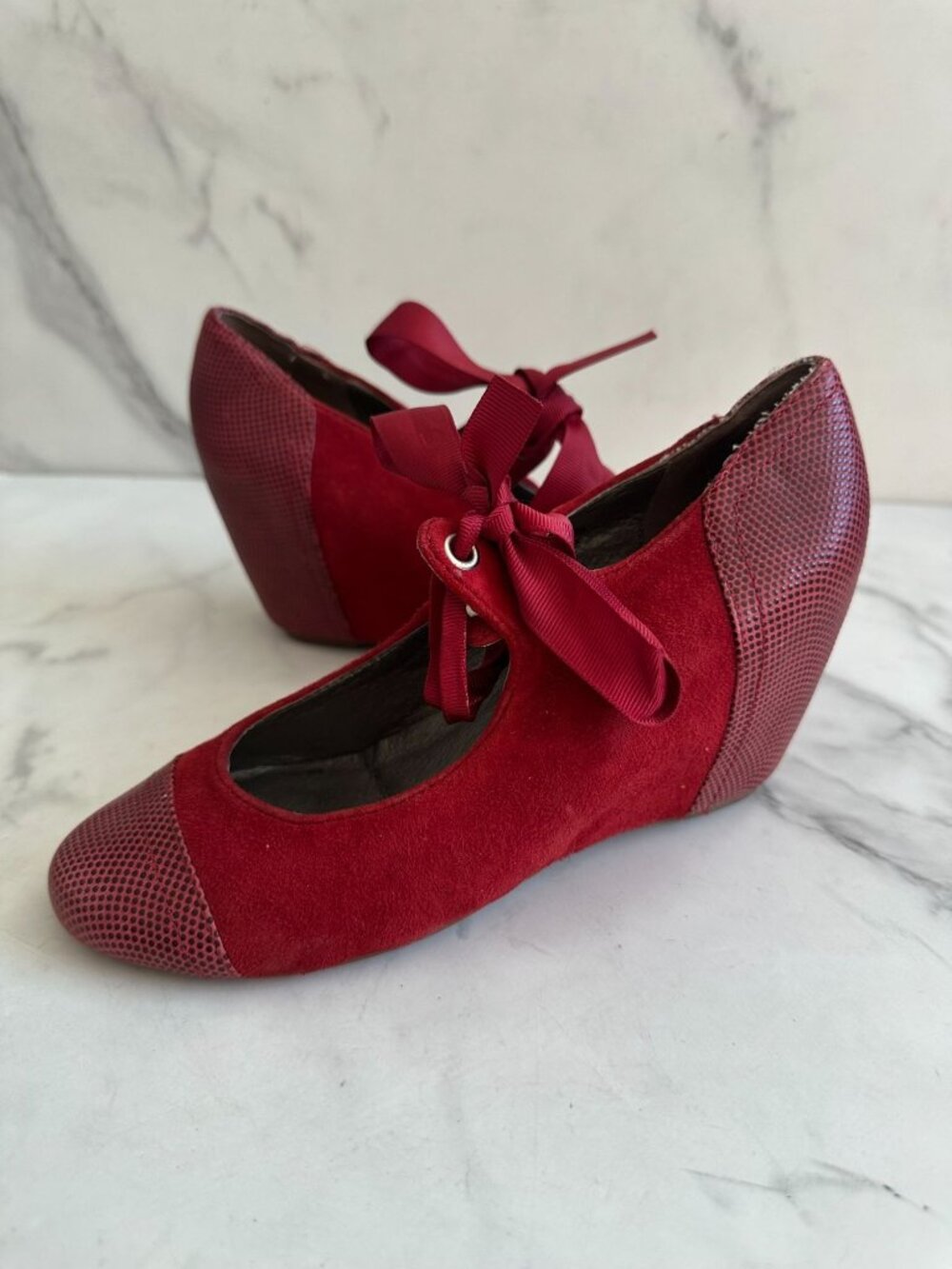 JEFFREY CAMPBELL Vintage Style Red Suede Mary Jane Wedges Size 6